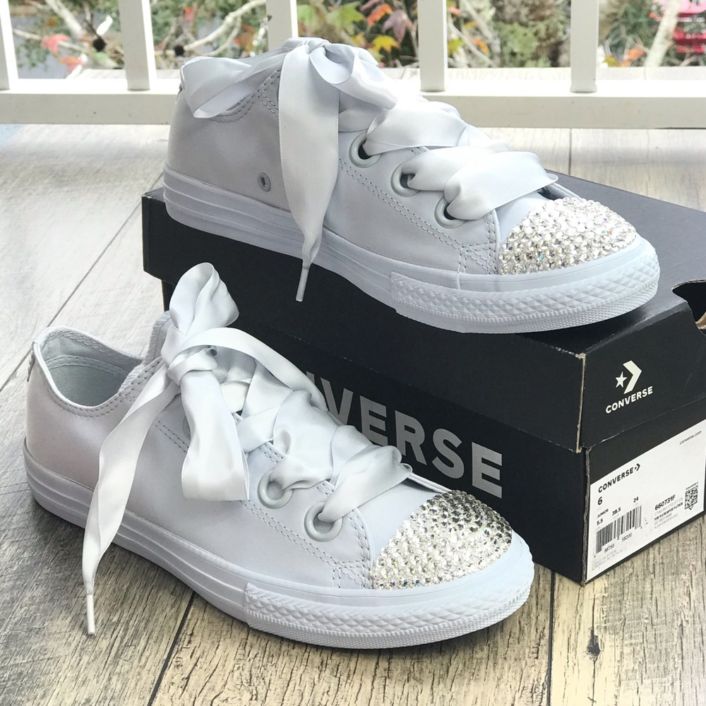 Conv&Swarovski Crystal CT OX Big Eyelet Pure Plat - Picture 2 of 8